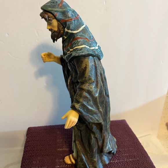 GRANDEUR NOEL PORCELAIN JOSEPH FIGURE REPLACEMENT COLLECTORS EDITION 1999 - Picture 3 of 10